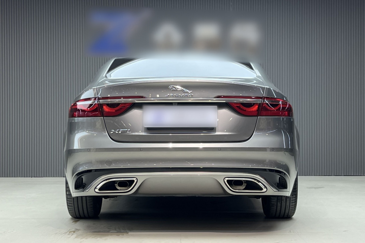 捷豹XFL 2021款 XFL 2.0T P250 两驱精英运动版车身外观6004