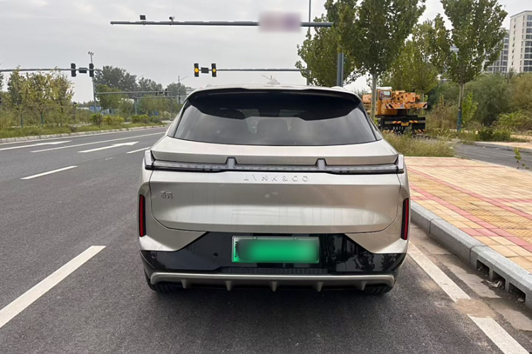 领克08 EM-P 2023款 245km 超长续航Halo车身外观6005