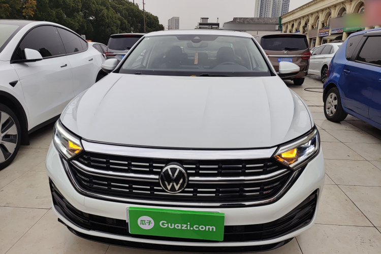 大众 速腾 2023款 200TSI DSG超越版车身外观2