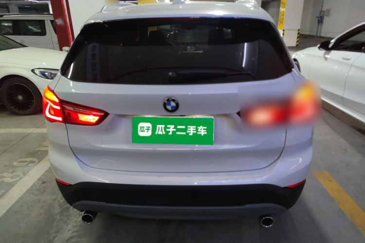 宝马X1 2018款 sDrive20Li 领先型车身外观6