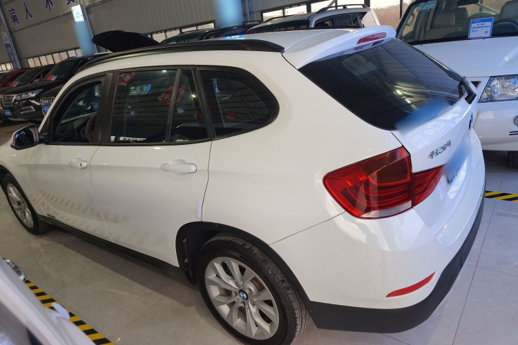 宝马X1 2014款 sDrive18i 时尚型车身外观6003