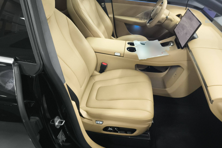 鸿蒙智行 智界R7 2024款 纯电 736km UItra中控内饰41