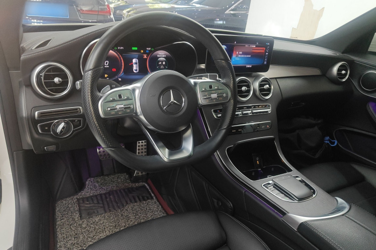 奔驰C级(进口) 2020款 C 260 轿跑车中控内饰12