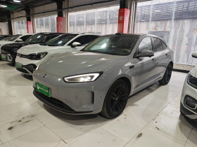 鸿蒙智行 问界M5 2024款 增程 Max RS 四驱高阶智驾版