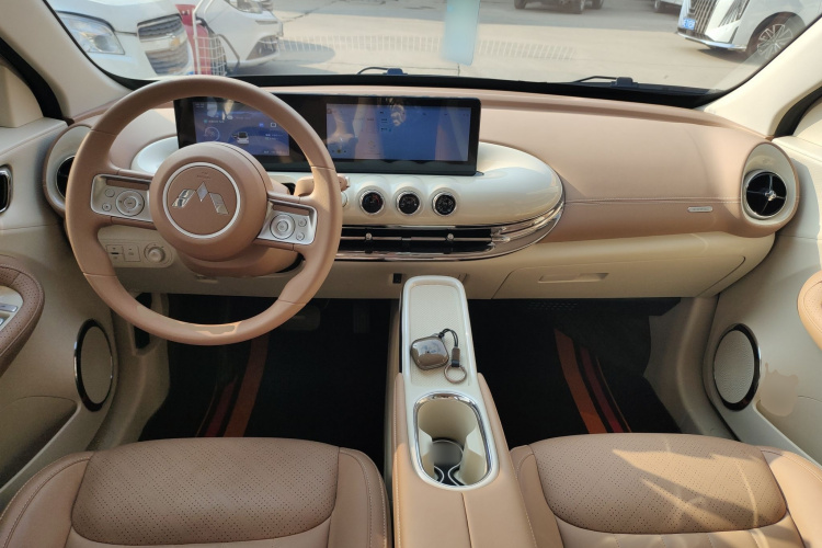 五菱汽车 五菱缤果 2025款 333km 灵犀互联款中控内饰12