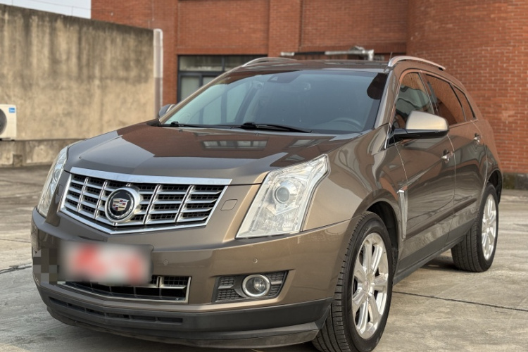 凯迪拉克SRX 2013款 3.0L 旗舰型车身外观1