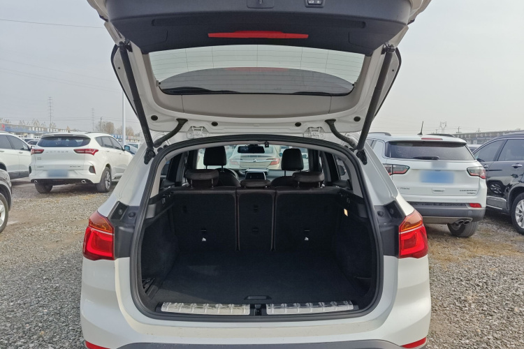 宝马X1 2019款 sDrive18Li 尊享型局部细节23