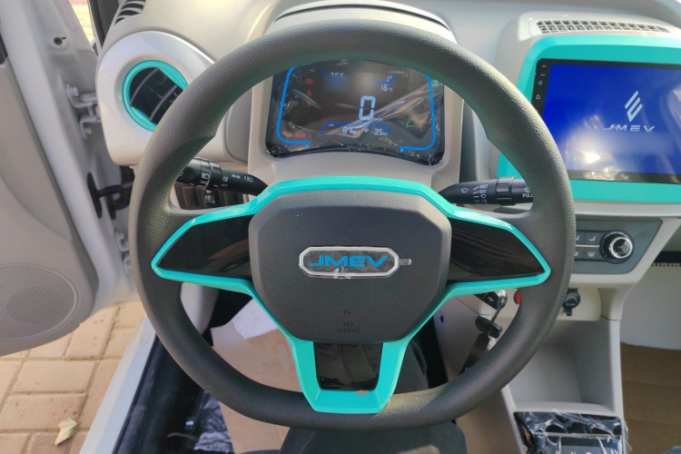 江铃集团新能源 易至EV2 2026款 PLUS+ 舒适型中控内饰13