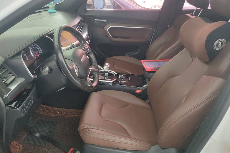 哈弗H6 2017款 红标 2.0T 自动两驱智尚型局部细节19