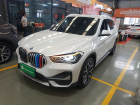 宝马X1 2020款 xDrive25Li 尊享型