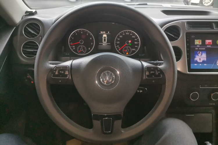 大众 途观 2016款 280TSI 自动两驱丝绸之路风尚版中控内饰13