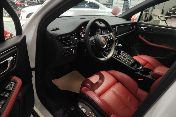 保时捷 2024款 Macan 2.0T中控内饰20