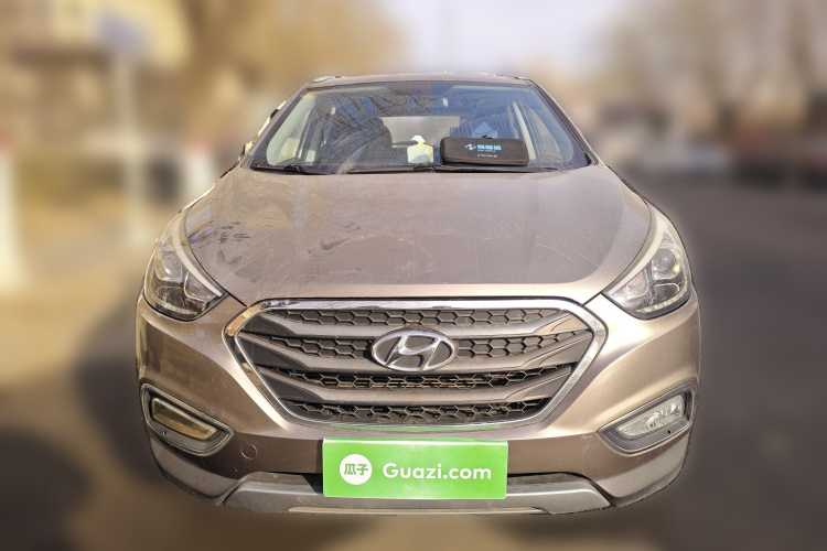 北京现代ix35 2015款 2.0L 自动两驱智能型 国V车身外观2