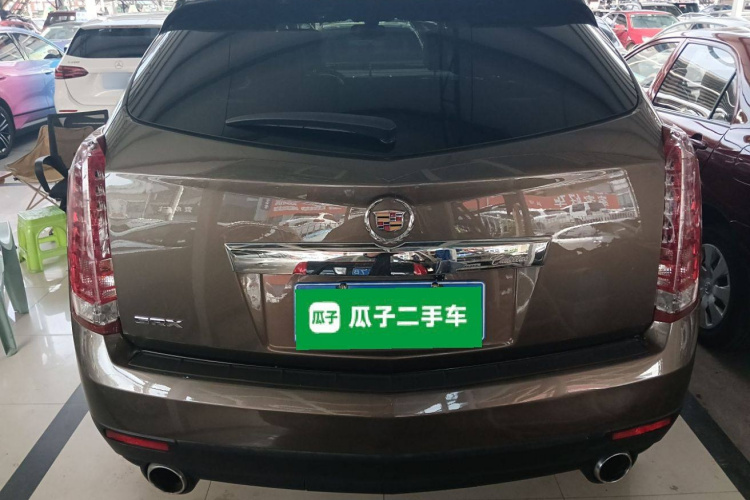 凯迪拉克SRX 2015款 3.0L 舒适型车身外观6
