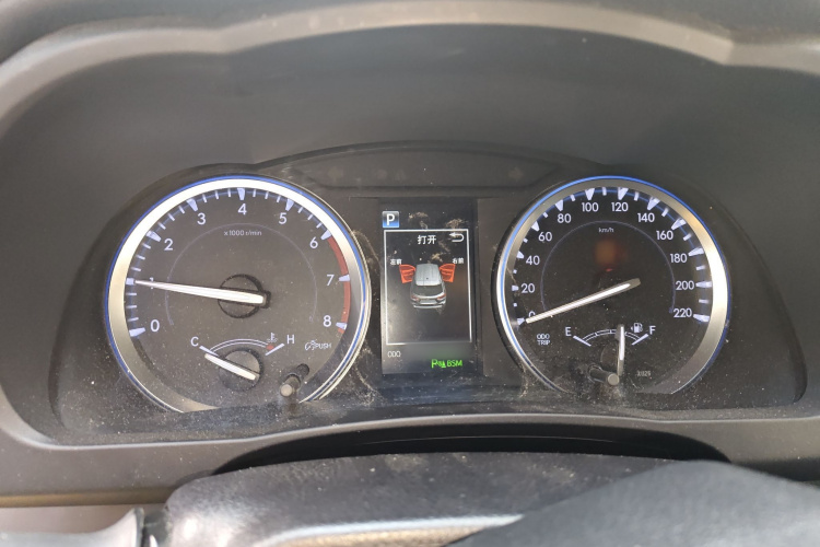 丰田 汉兰达 2018款 2.0T 四驱至尊版 7座 国VI局部细节14