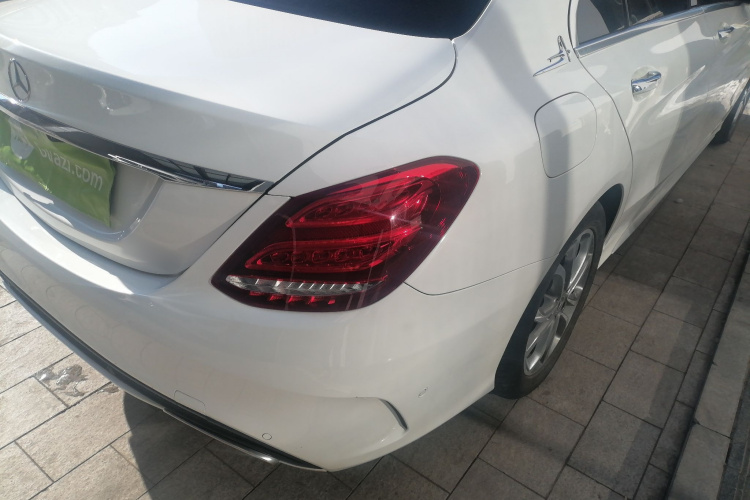 奔驰C级 2018款 C 180 L 时尚型运动版车身外观6006