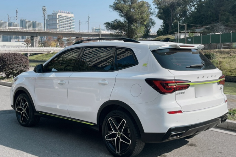 荣威RX5 2021款 PLUS 330TGI 自动国潮智臻版车身外观6009