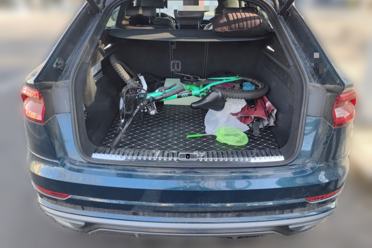 奥迪Q8 2019款 55 TFSI 臻选动感型局部细节23