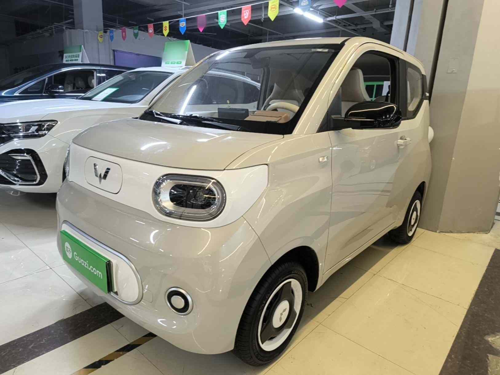 五菱汽车 宏光MINIEV 2024款 第三代 215km 青春版(2)