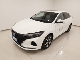 长安 逸动 2021款 PLUS 蓝鲸NE 1.4T GDI DCT尊贵型