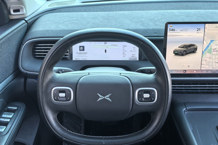小鹏G6 2023款 755 超长续航 Pro中控内饰7006