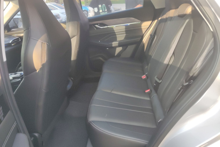 东风风神 皓瀚 2024款 荣耀版 1.5T 时尚型中控内饰21