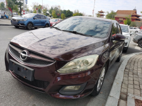 海马M6 2015款 1.5T CVT豪华型