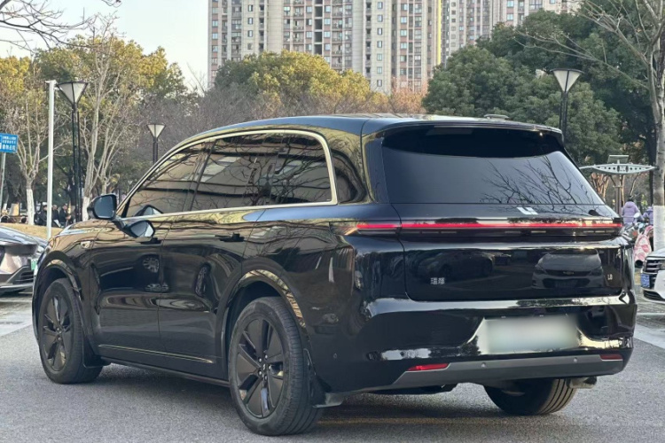 理想汽车 理想L8 2025款 Max 智能焕新版车身外观6003