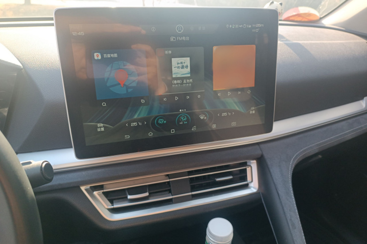 比亚迪 宋Pro新能源 2019款 EV 高功率高续航版旗舰型局部细节16