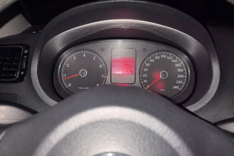 大众 Polo 2011款 1.6L 自动致酷版局部细节14