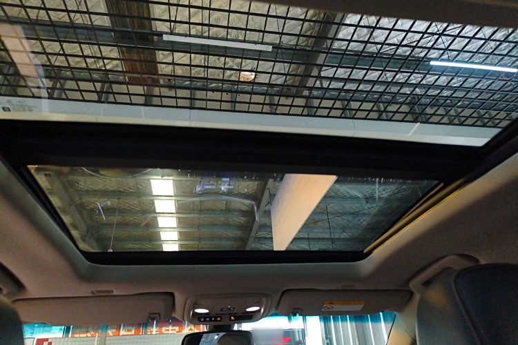 凯迪拉克XTS 2018款 28T 精英型中控内饰22