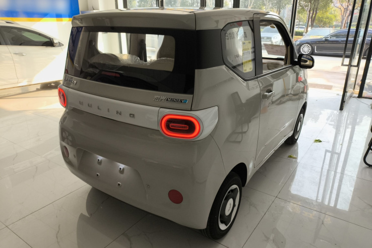 五菱汽车 宏光MINIEV 2024款 第三代 215km 青春版车身外观6005