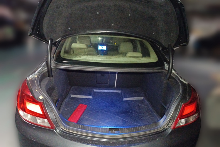 别克 君威 2012款 2.0L 舒适版局部细节23