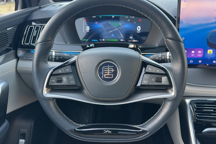 比亚迪 唐新能源 2022款 EV 635KM 四驱旗舰型局部细节13