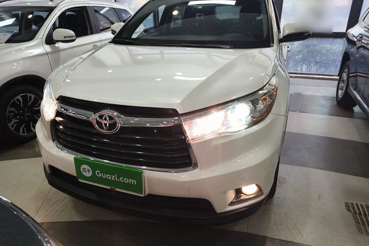 丰田 汉兰达 2015款 2.0T 四驱豪华版 7座车身外观6001