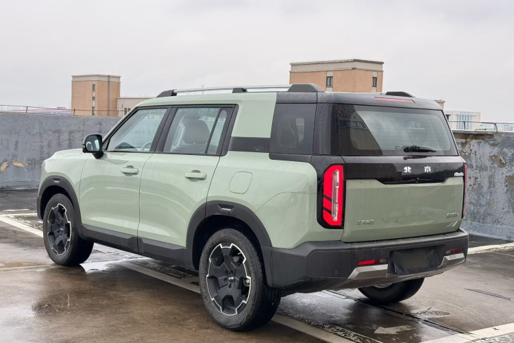 北京BJ30 2024款 1.5T 魔核电驱进阶版车身外观6003