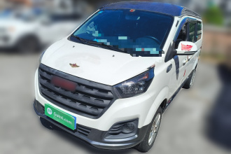 金杯 金海狮M经典 2022款 1.5L 旅行狮客车 7座