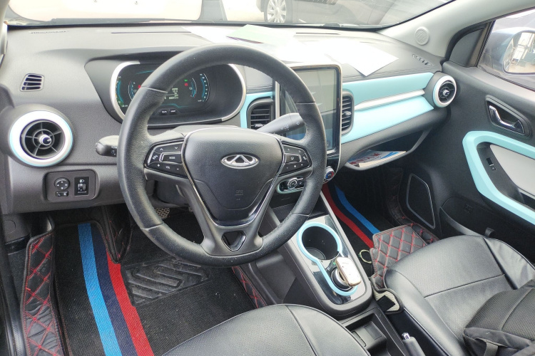 奇瑞 小蚂蚁 2021款 15万蚁粉款 蚁酷版 磷酸铁锂中控内饰12