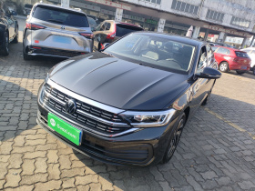 大众 速腾 2025款 改款三 300TSI DSG超越版