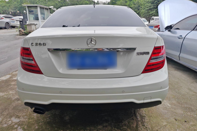 奔驰C级 2013款 C 260 时尚型 Grand Edition车身外观6004