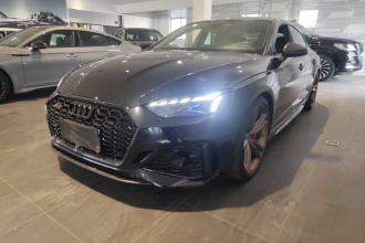 奥迪RS 5 2023款  RS 5 2.9T Sportback 暗金版