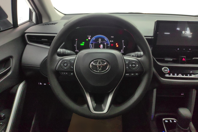 丰田 锋兰达 2023款 2.0L 智能电混双擎 领先版中控内饰13