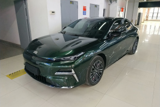 吉利银河 银河星耀8 2025款 130km EM-i 尊享版