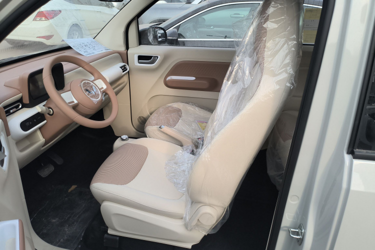 五菱汽车 宏光MINIEV 2024款 第三代 215km 青春版中控内饰19