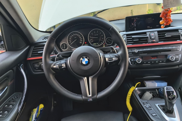 宝马3系(进口) 2013款 改款 328i运动设计套装局部细节13