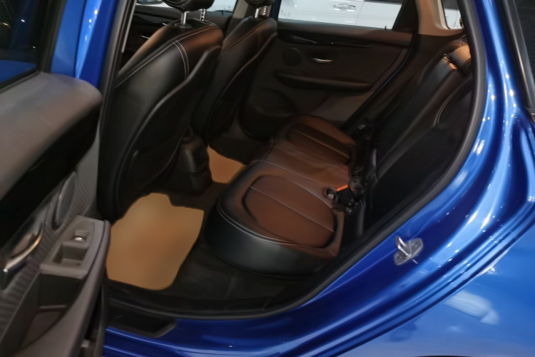 宝马2系旅行车 2018款 218i 时尚型中控内饰7004