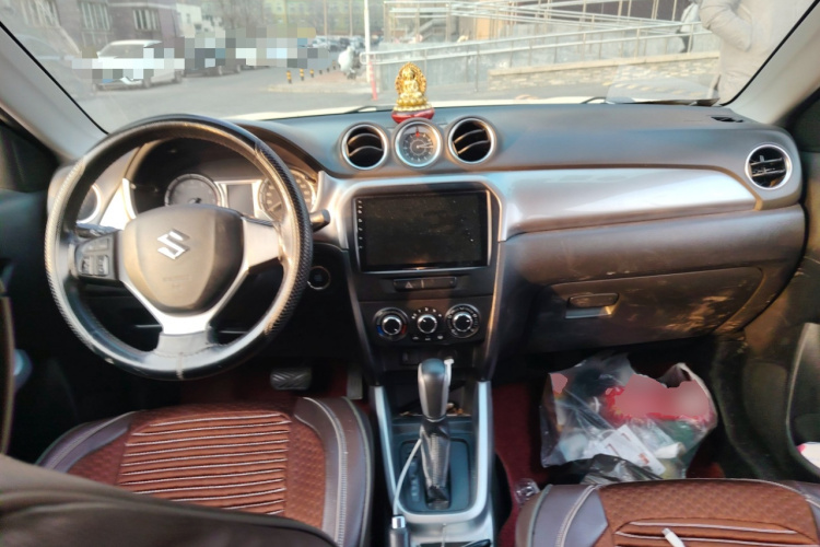 铃木 维特拉 2016款 1.4T 自动两驱精英型中控内饰12