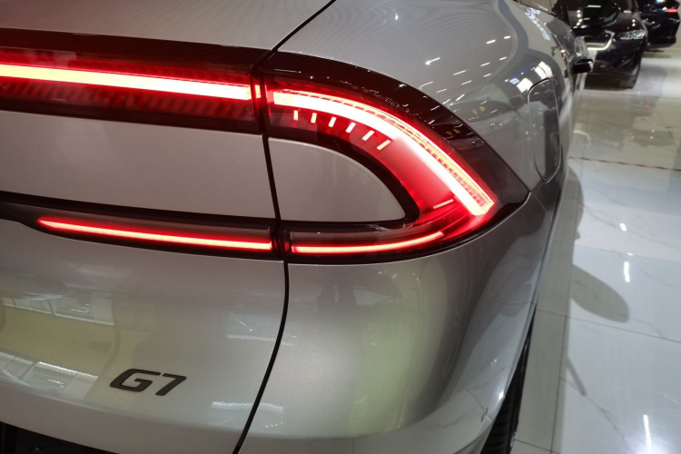 小鹏G7 2025款 702 超长续航 Ultra车身外观9