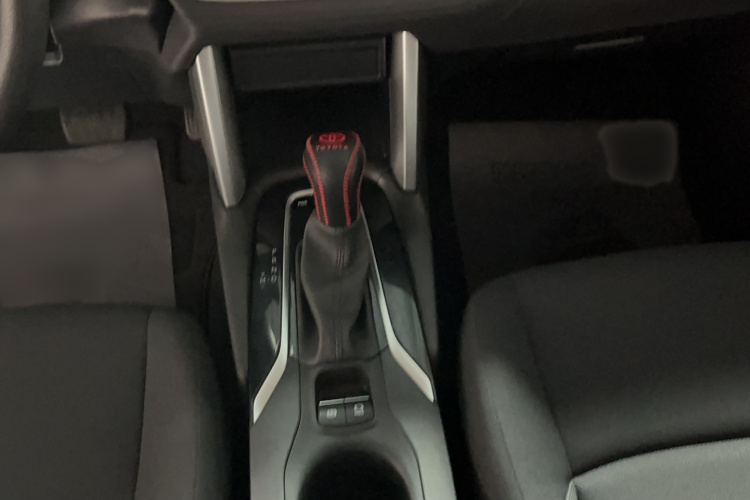 丰田 锋兰达 2022款 2.0L CVT精英版局部细节18