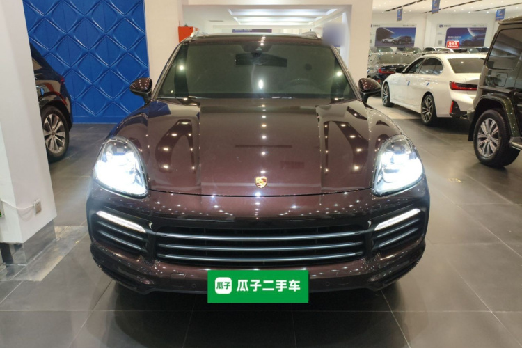 保时捷 2019款 Cayenne 3.0T车身外观6001